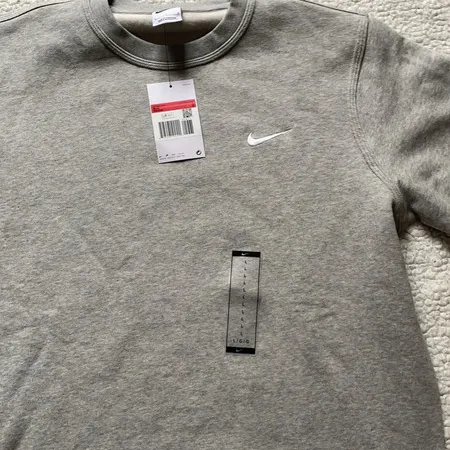 Sweat sans capuche nike solo swoosh gris